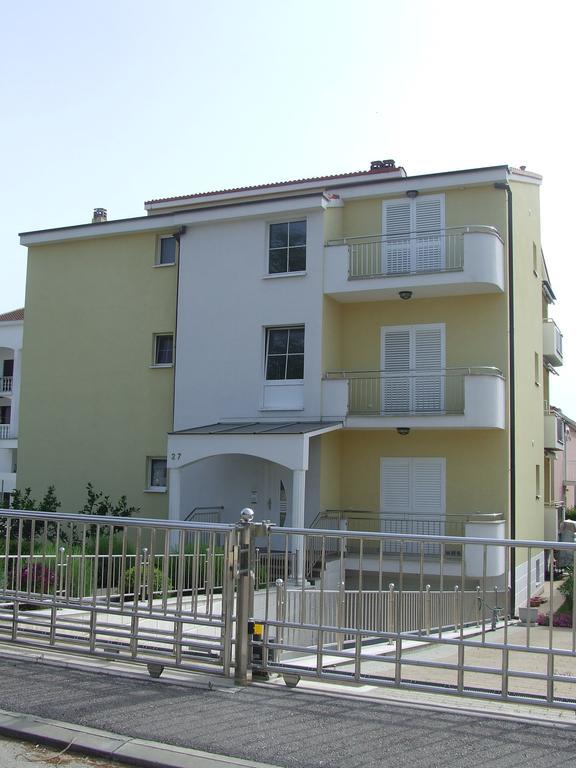Apartments Renato Задар Екстер'єр фото